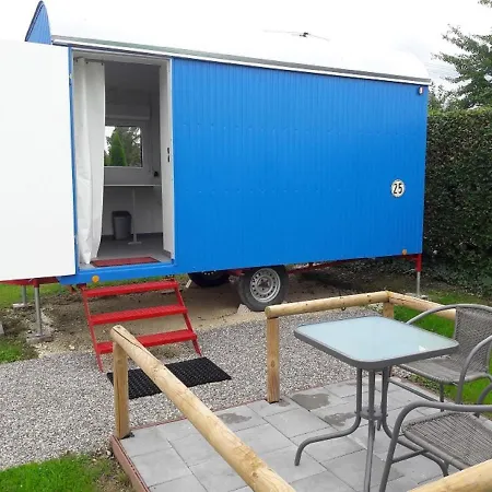 Nesthocker Café-snackbar-pension-bauwagencamp Maison d'hôtes 3*